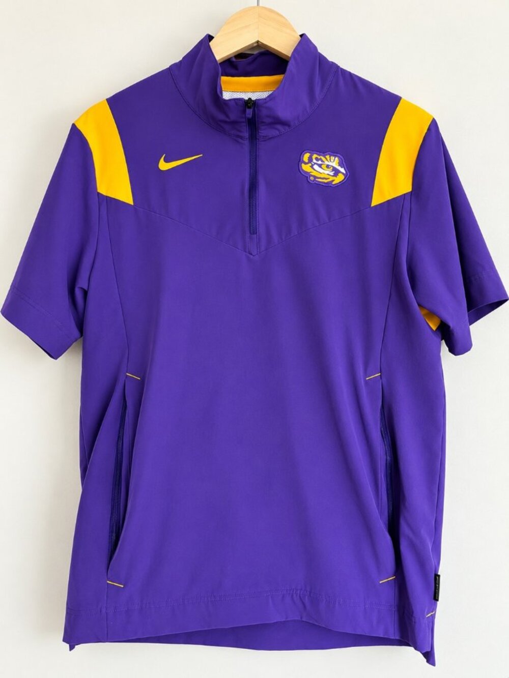 Nike LSU Tigers Short Sleeve Quarter Zip Sideline Coach Jacket Men's S Purple